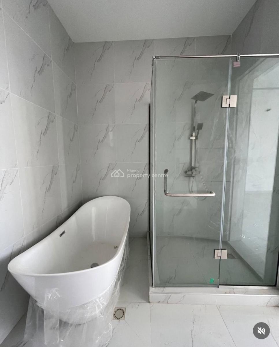 4 bedroom detached duplex for sale