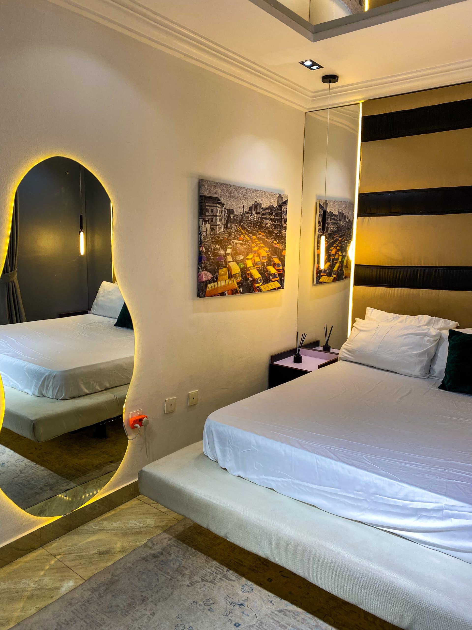 1 bedroom apartment (Suitable for photo shoot & Content shoot) Location: Greater Heights, Brownstone Estate, Ikate Lekki