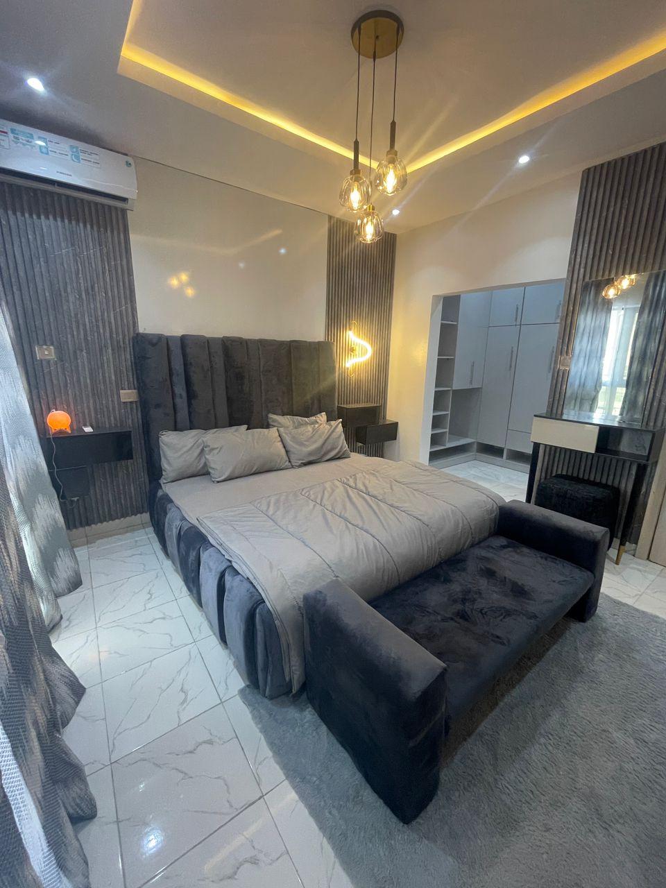 Shortlet  Cozy 2 bedroom Terrace Duplex with swimming pool and a Study room (3 bedrooms)