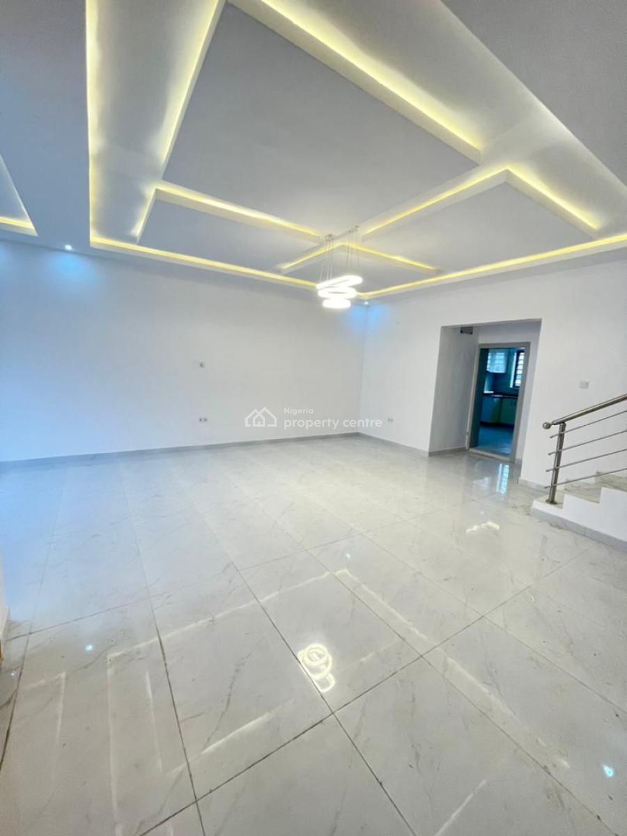 5 bedroom terraced duplex for sale