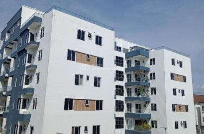 3 Bedroom Luxury Built Apartment With Bq