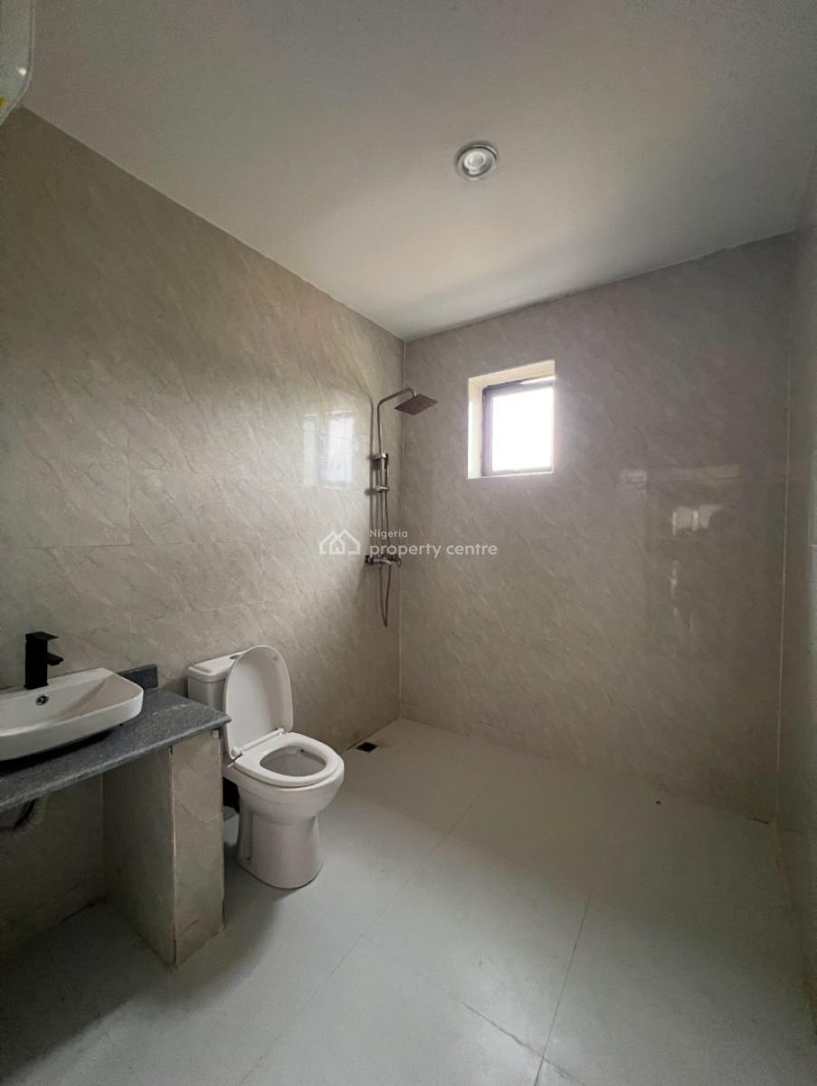 4 bedroom terraced duplex for sale