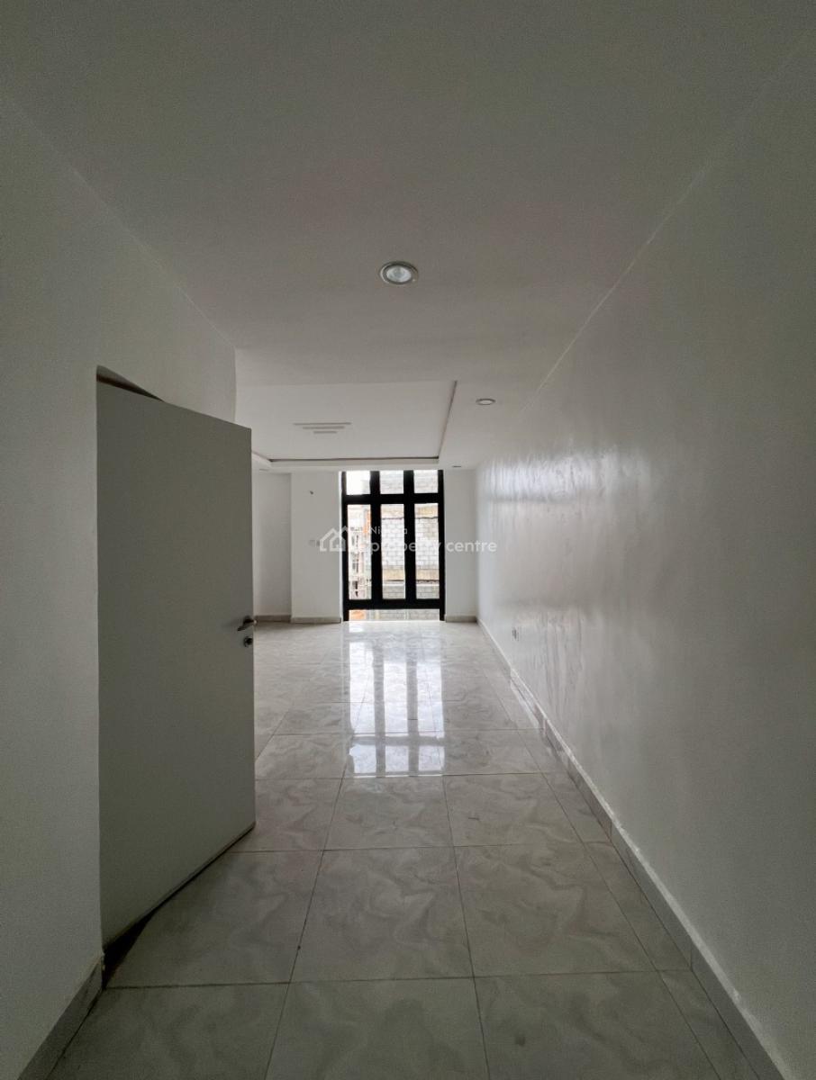 4 bedroom terraced duplex for sale