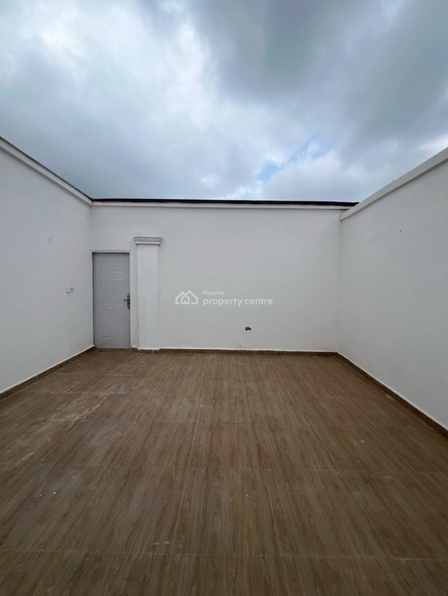 4 bedroom terraced duplex for sale