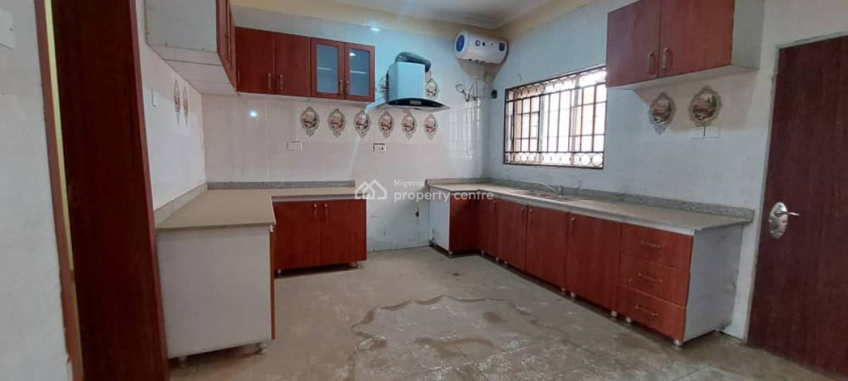 3 bedroom terraced duplex for rent