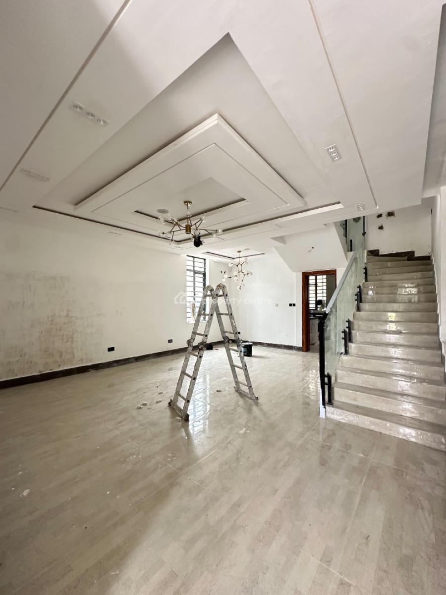 5 bedroom detached duplex for sale