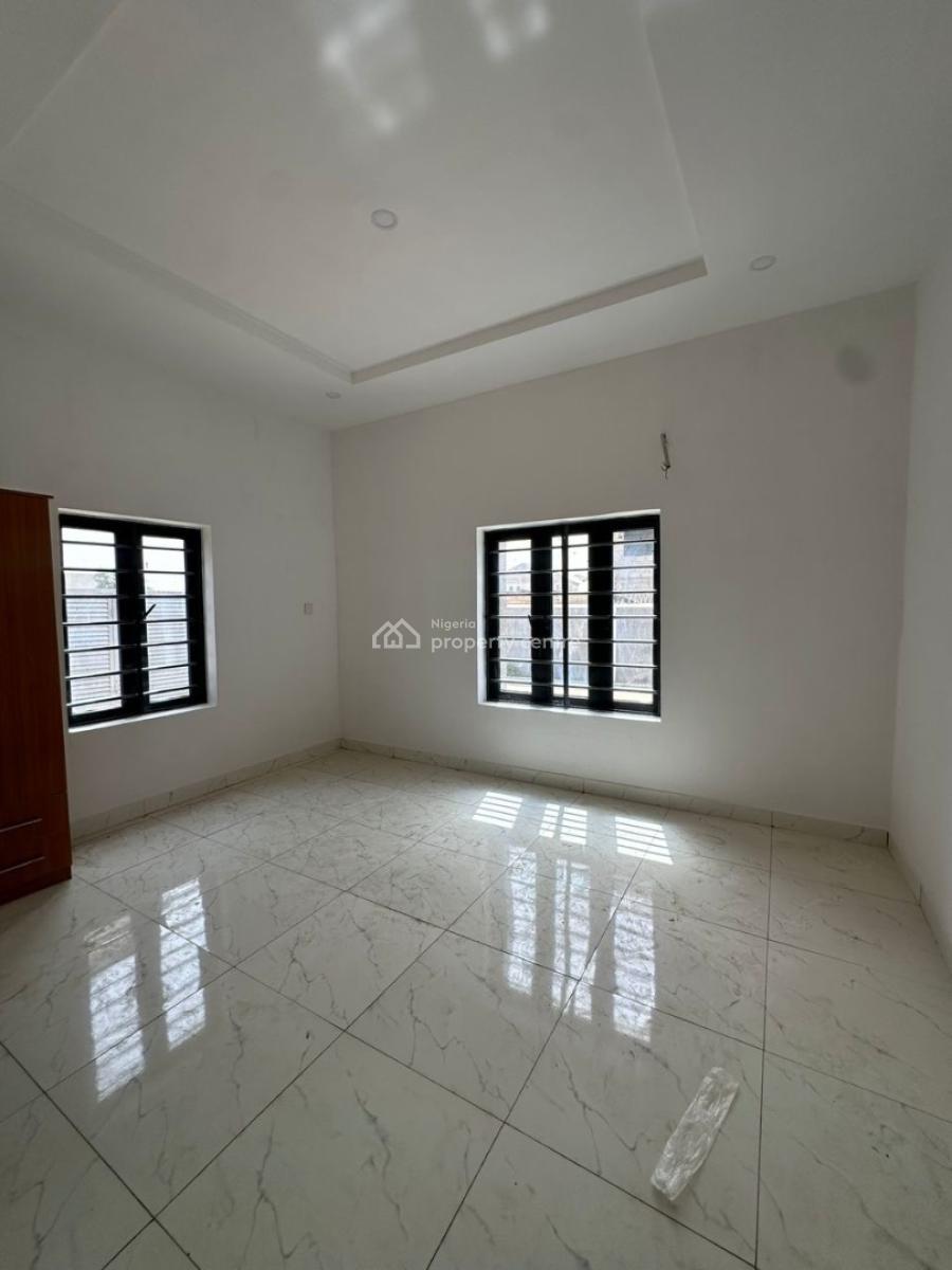 Well Finished 2 Bedroom Apartment