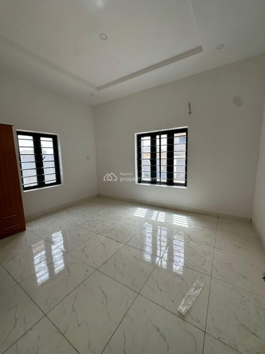 Well Finished 2 Bedroom Apartment
