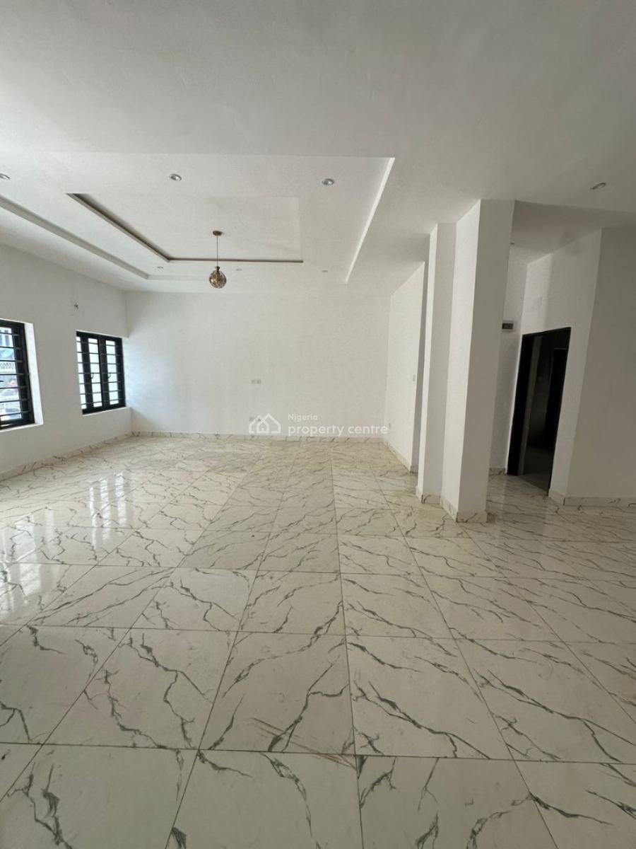 Well Finished 2 Bedroom Apartment