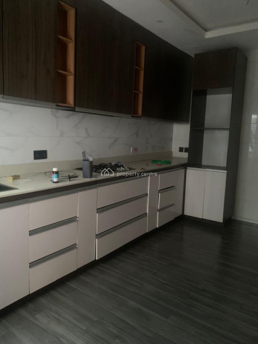 4 bedroom flat / apartment for rent