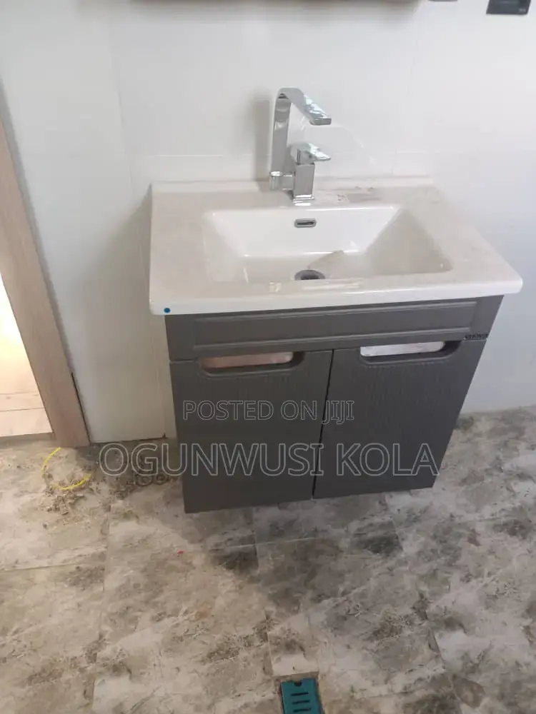 4bdrm Duplex in Opebi Ikeja for sale