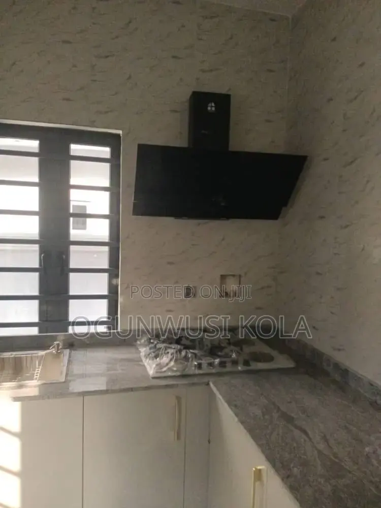 4bdrm Duplex in Opebi Ikeja for sale