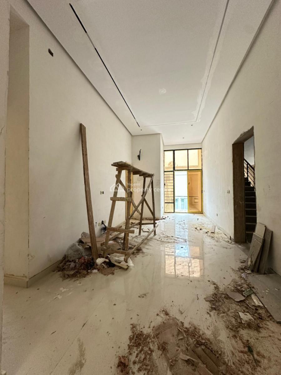 3 bedroom flat / apartment for sale