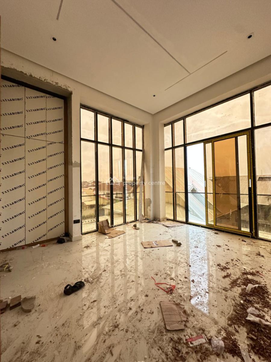 3 bedroom flat / apartment for sale