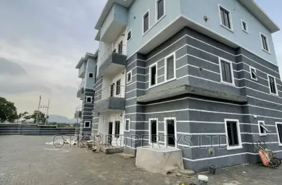 Furnished 3bdrm Block of Flats in Life Camp for rent