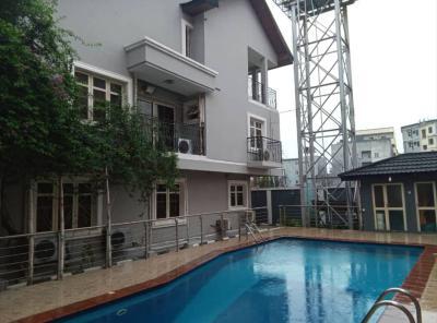 Luxury 4 Units Of 4-bedroom Townhouses With Bq