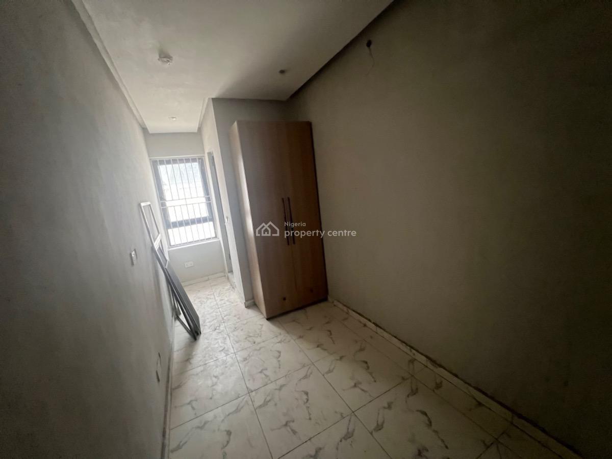 7 bedroom flat / apartment for rent