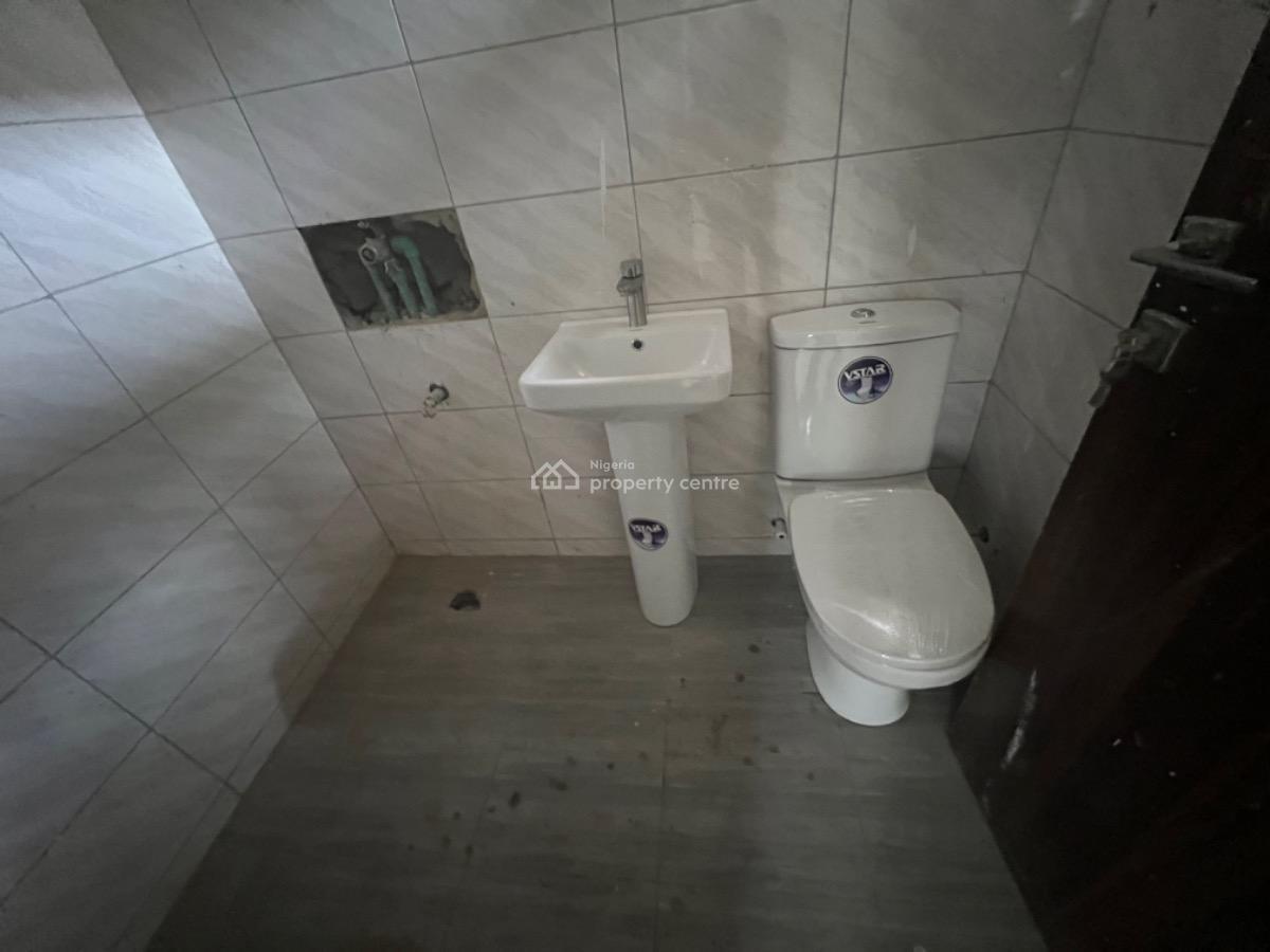 7 bedroom flat / apartment for rent