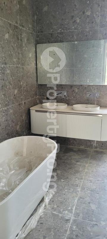 4 Bedroom Apartment