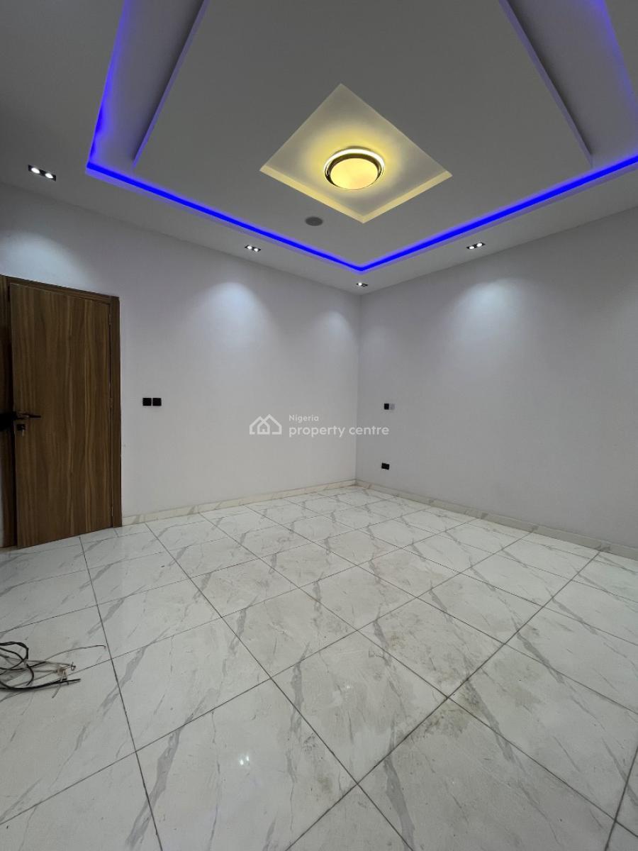 4 bedroom terraced duplex for sale