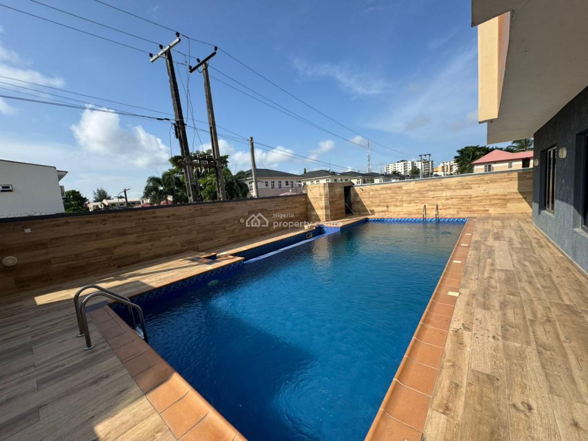 Spacious 4 Bedroom Flat With Bq