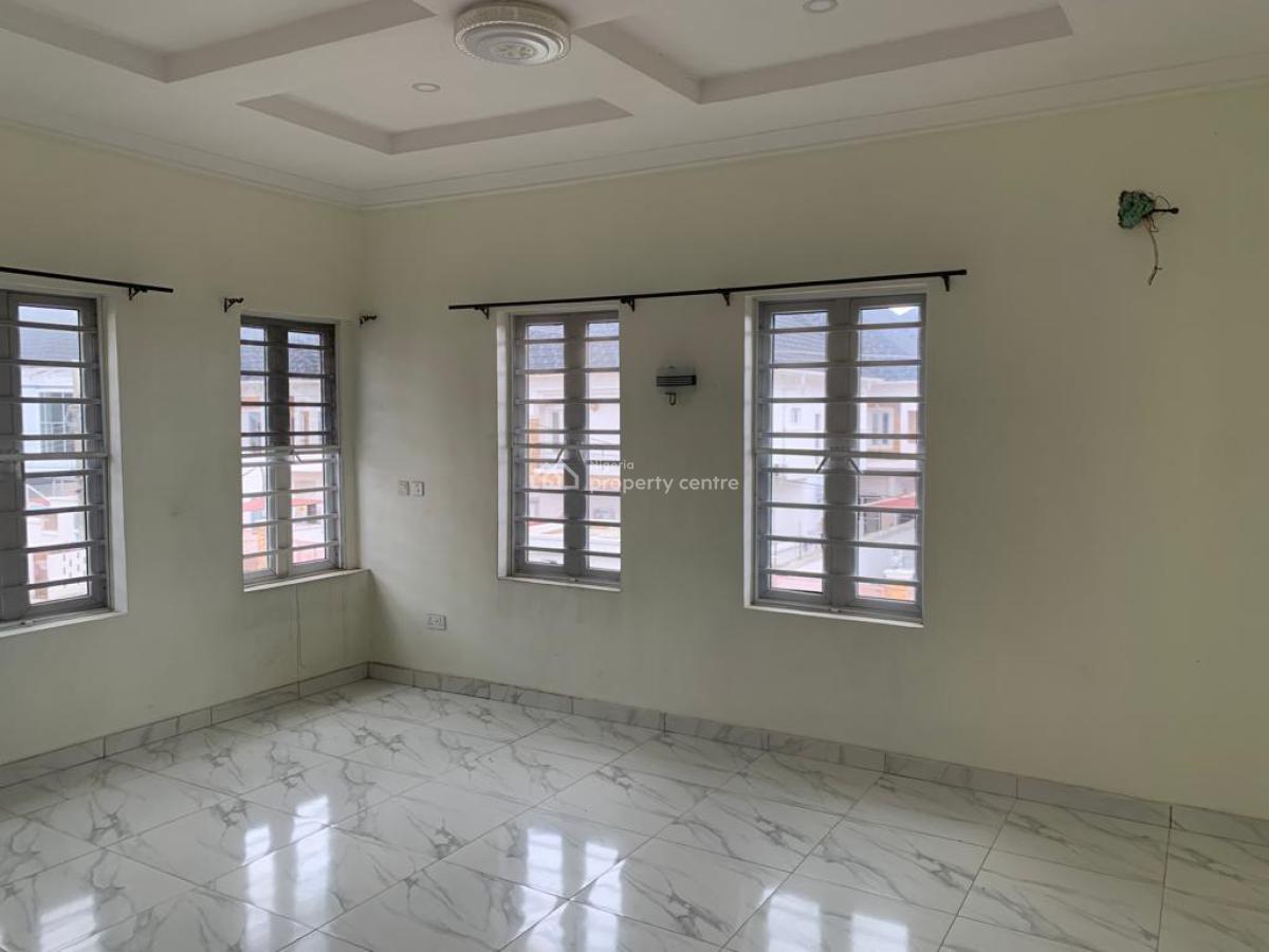 4 bedroom terraced duplex for rent
