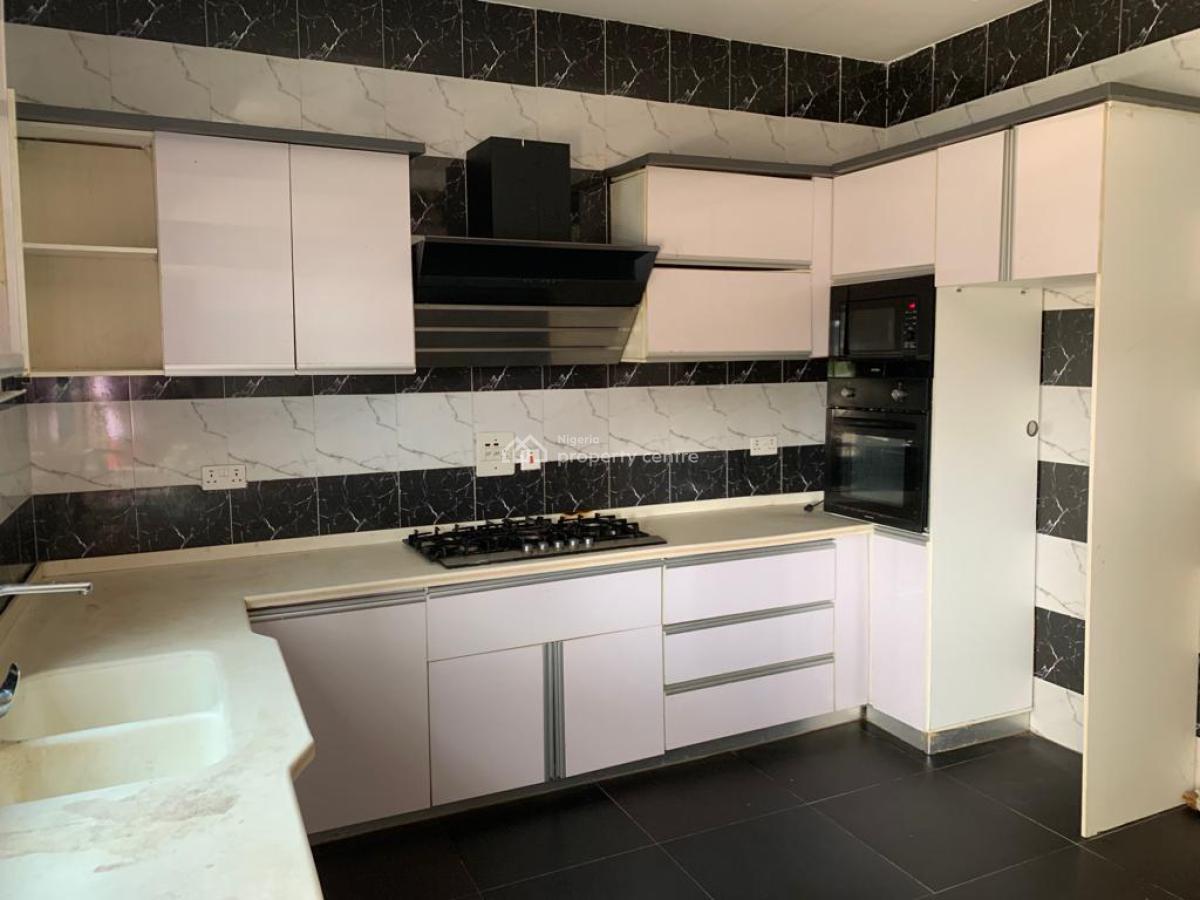 4 bedroom terraced duplex for rent