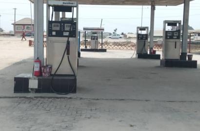 A WELL FUNCTIONING FILLING STATION FOR SALE