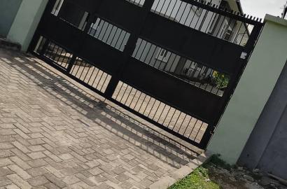 Luxurious 6-Bedroom Detached House for Sale in Lekki Scheme 1, Lagos