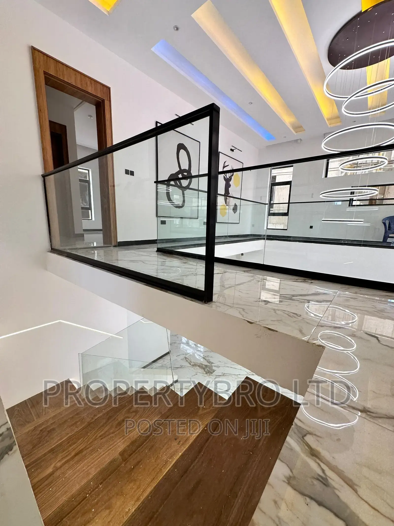 6bdrm Duplex in Asokoro for sale
