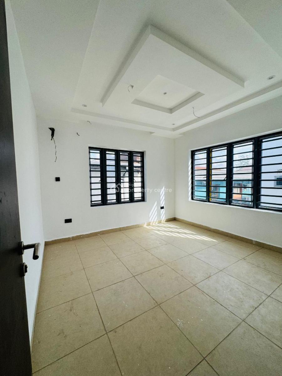 Nicely Built 2 Bedroom Apartments