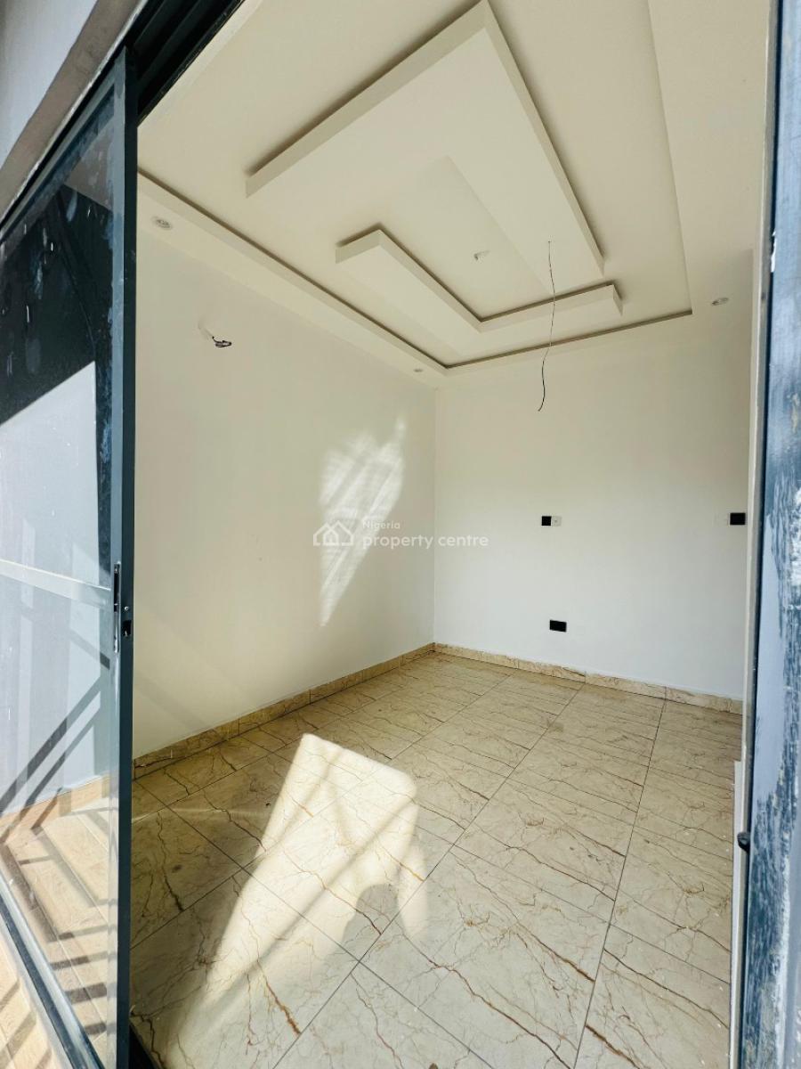 Nicely Built 2 Bedroom Apartments