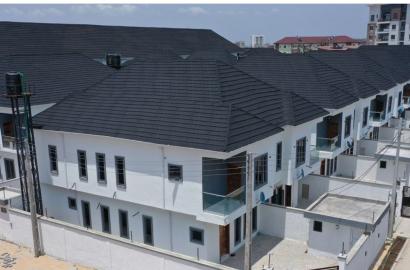 4 bedroom semi detached duplex  with 1 room bq and security house in front.  self service smart home, ikate elegushi