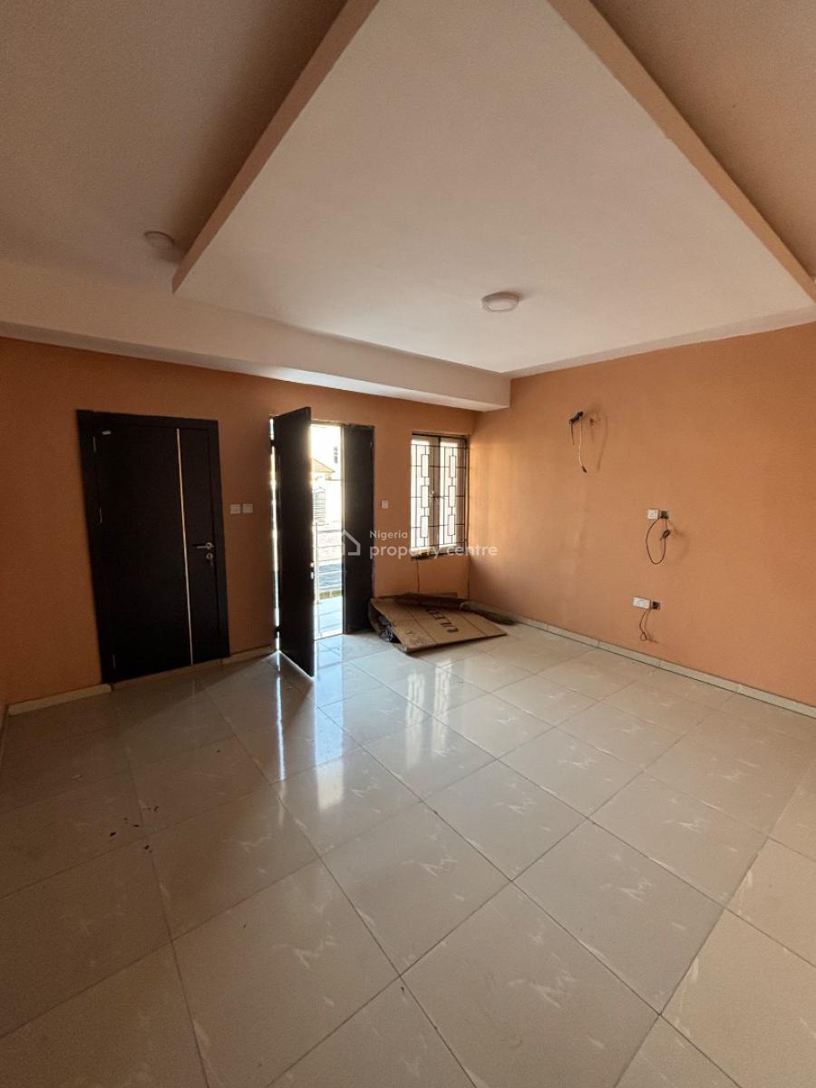 2 bedroom flat / apartment for sale