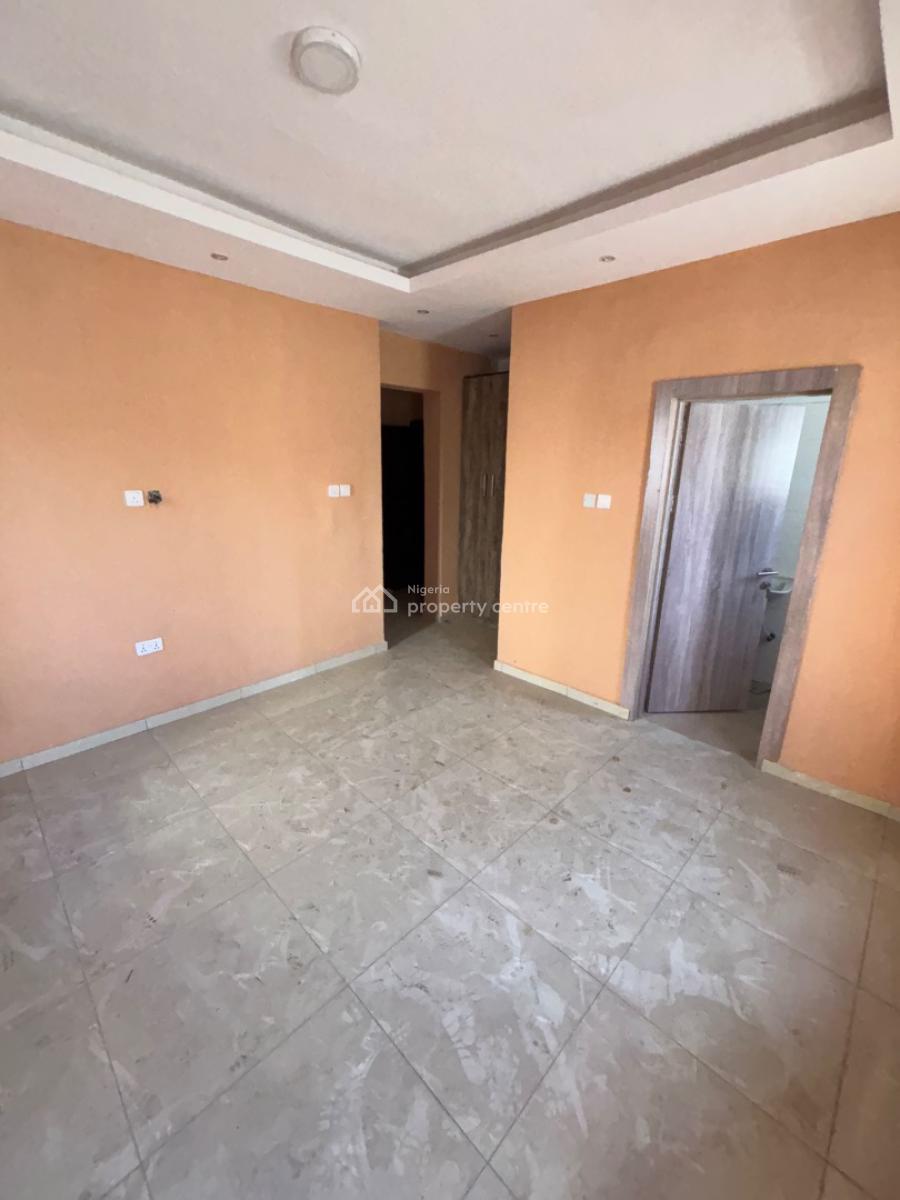2 bedroom flat / apartment for sale