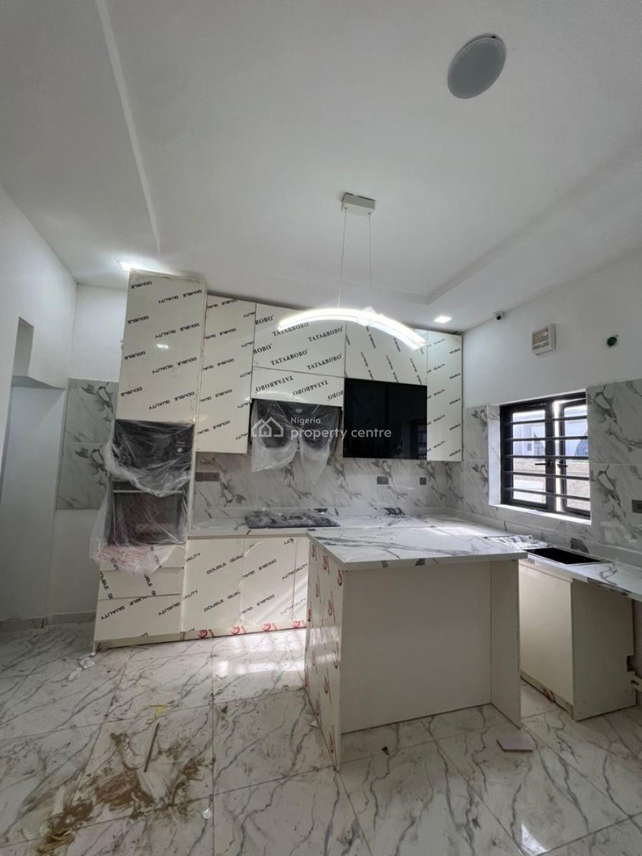 4 bedroom terraced duplex for sale