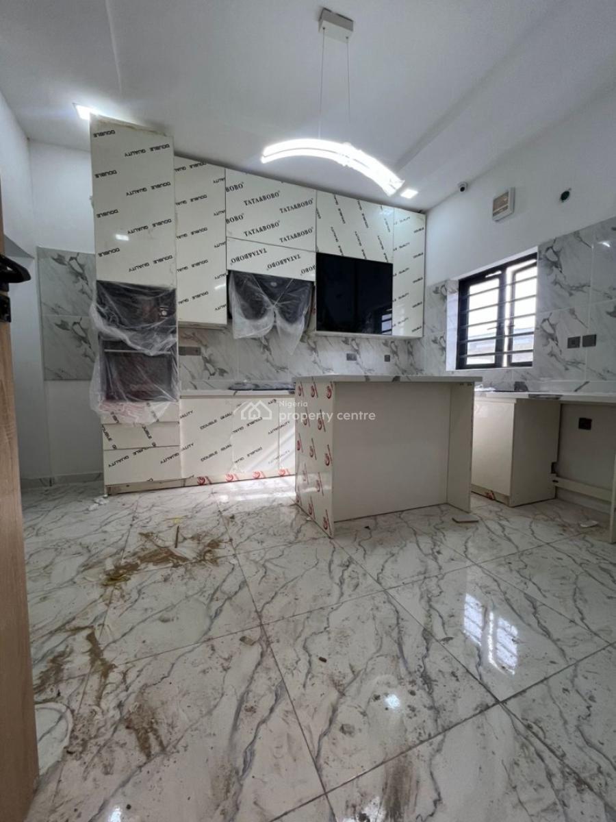 4 bedroom terraced duplex for sale