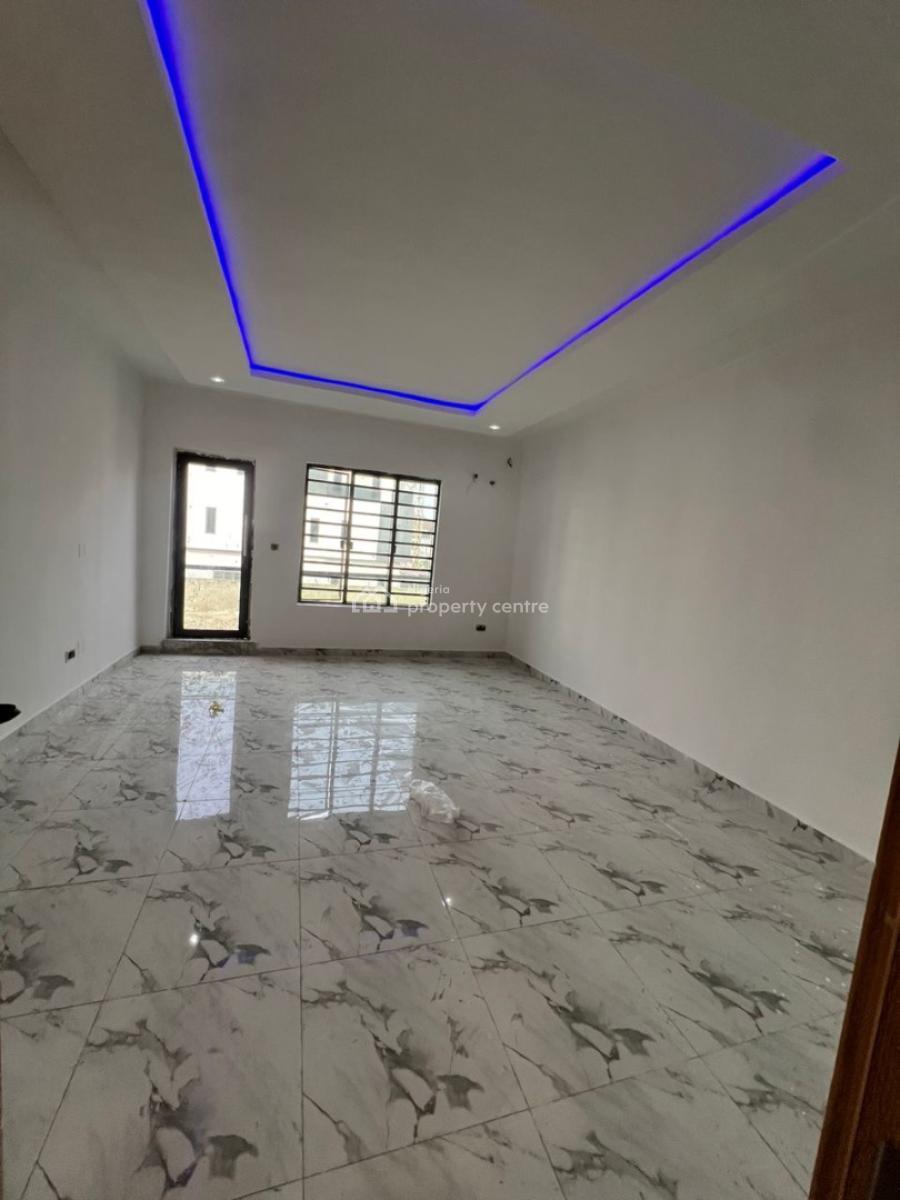 4 bedroom terraced duplex for sale