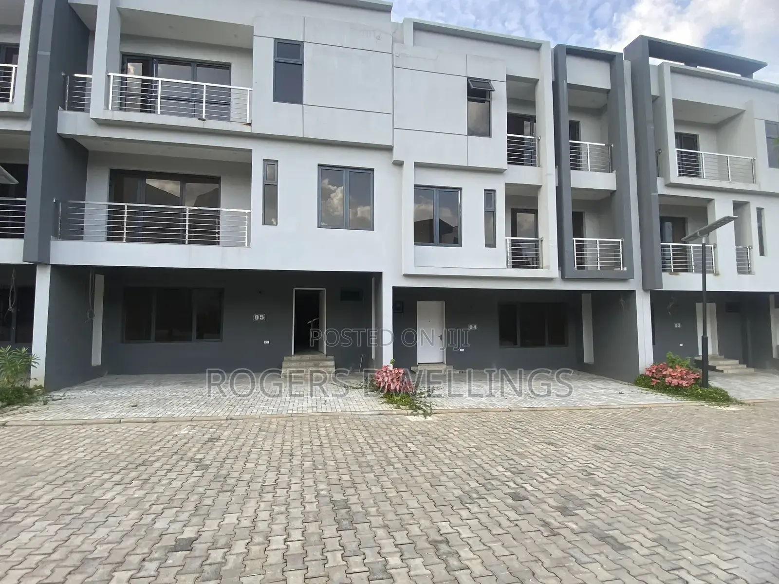 4bdrm Duplex in Asokoro for rent