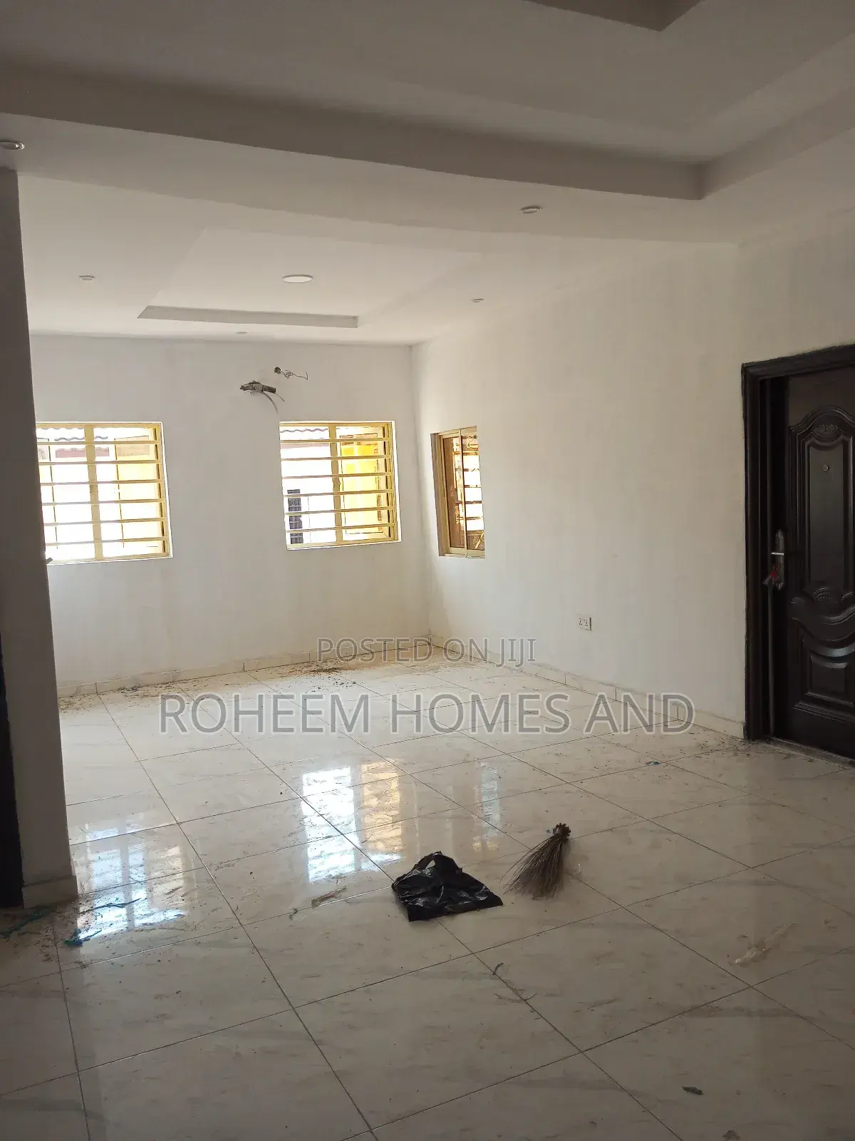 2bdrm Block of Flats in K Farm Estate, Ifako-Ogba for sale