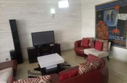 Fully Furnished & Serviced Spacious 3bedrooms Maisonette High Rise For Rent