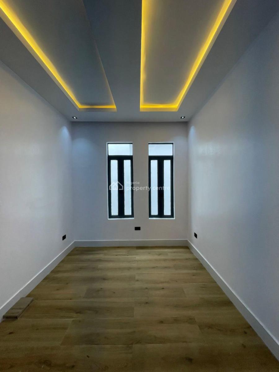 Luxury 5 Bedroom Fully-detached Duplex With Bq