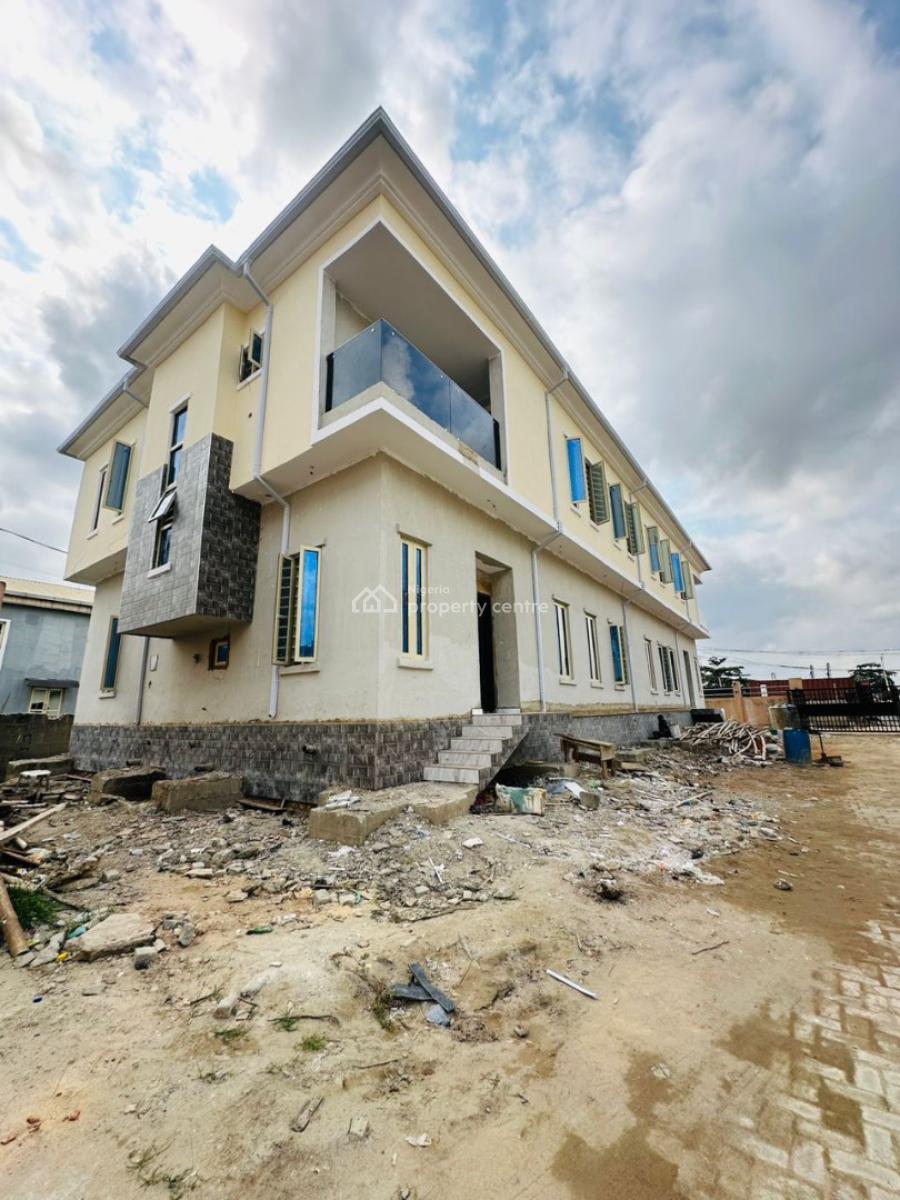 4 bedroom semi-detached duplex for sale