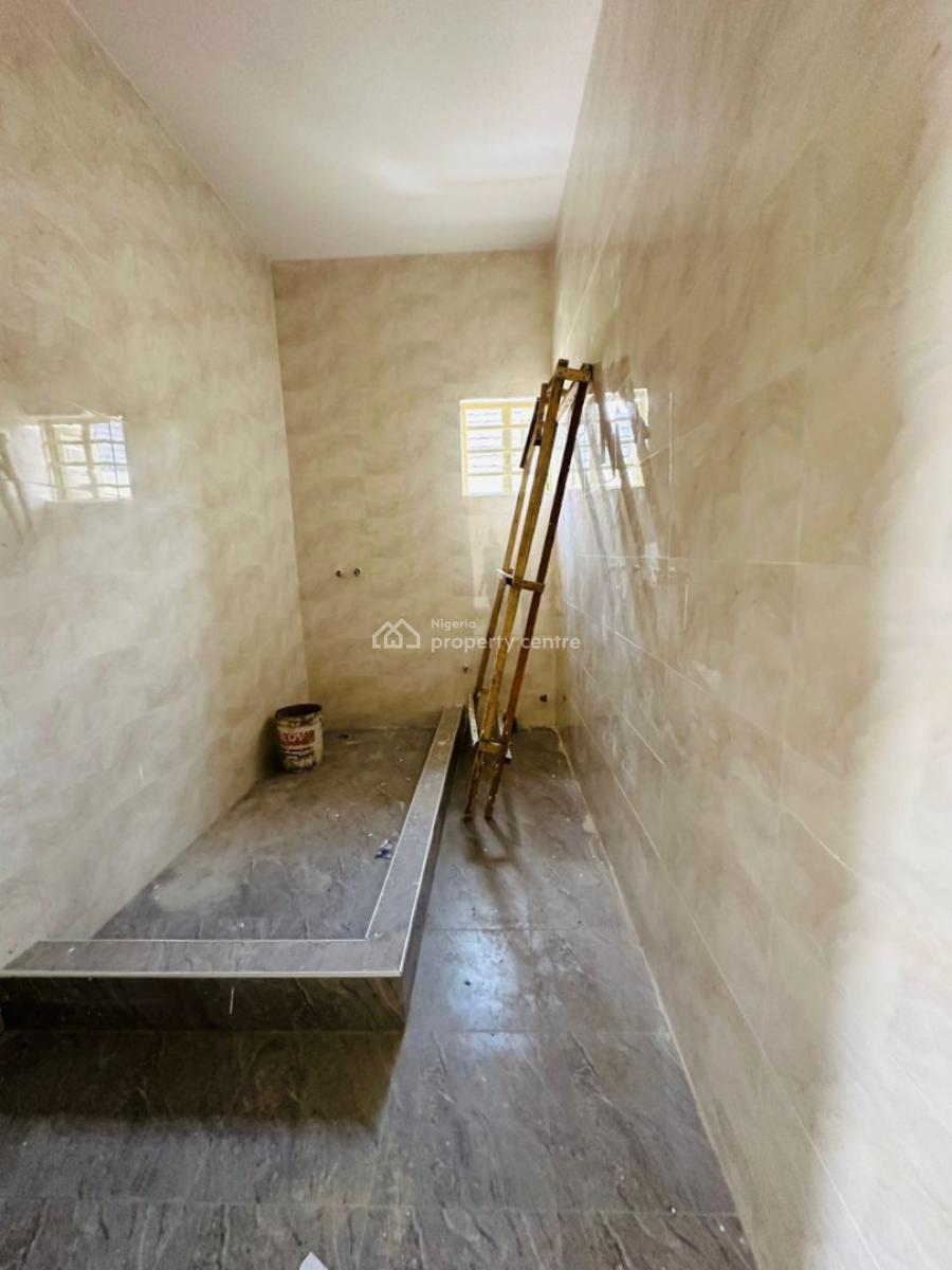 4 bedroom semi-detached duplex for sale