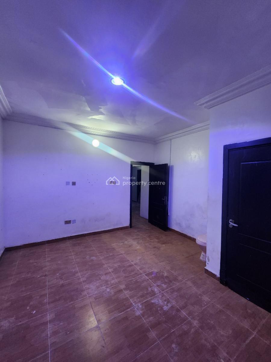 1 bedroom mini flat (room and parlour) for rent