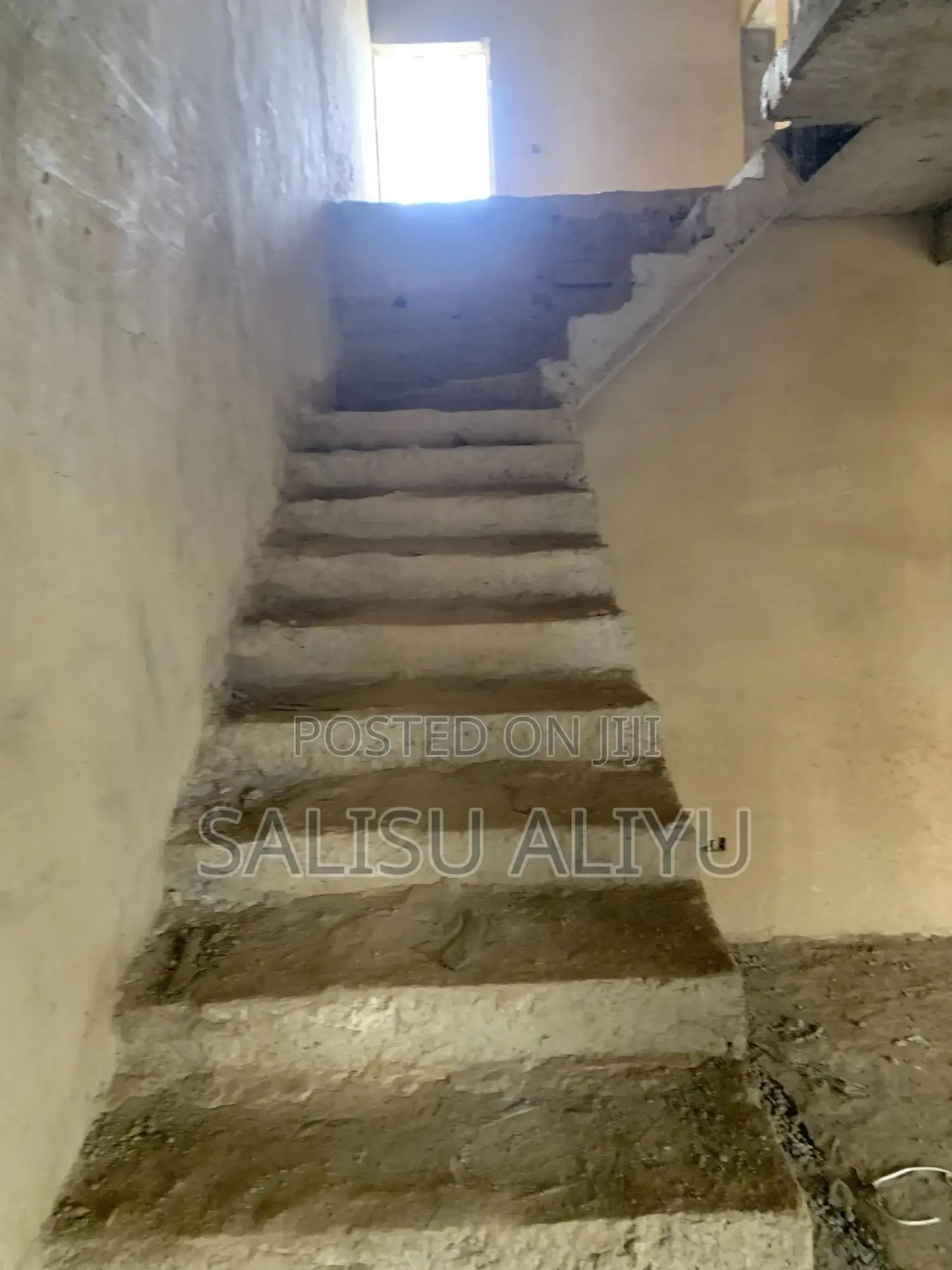 3bdrm Townhouse/Terrace in Life Camp, Gwarinpa for Sale