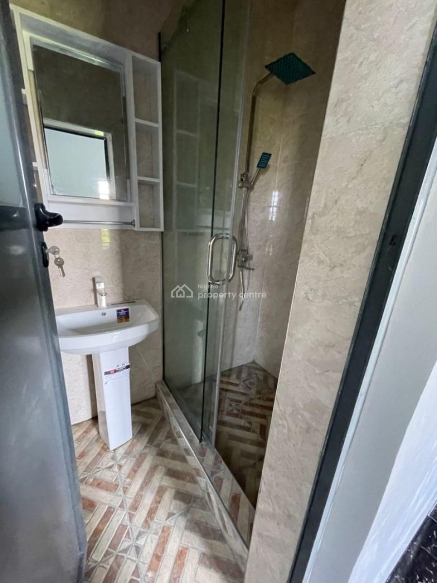 2 bedroom flat / apartment for sale