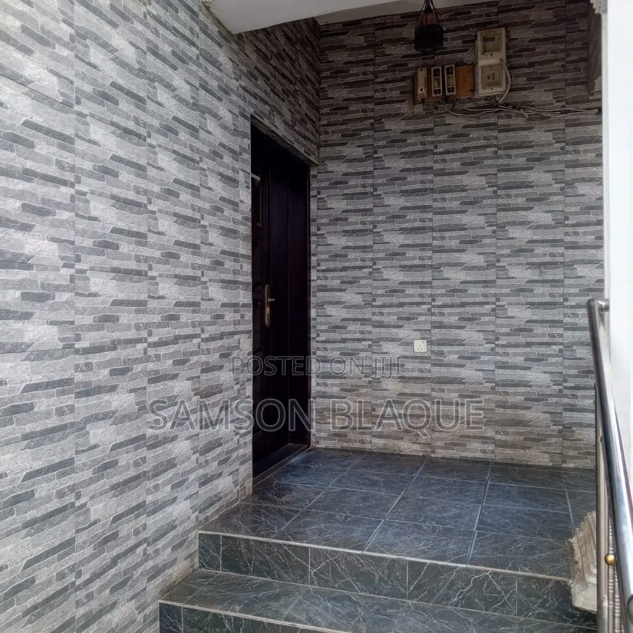 3 Bedroom Bungalow With 24hrs Solar Power