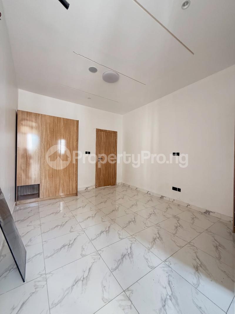 Exquisitely Built 2 Bedroom Serviced Apartment