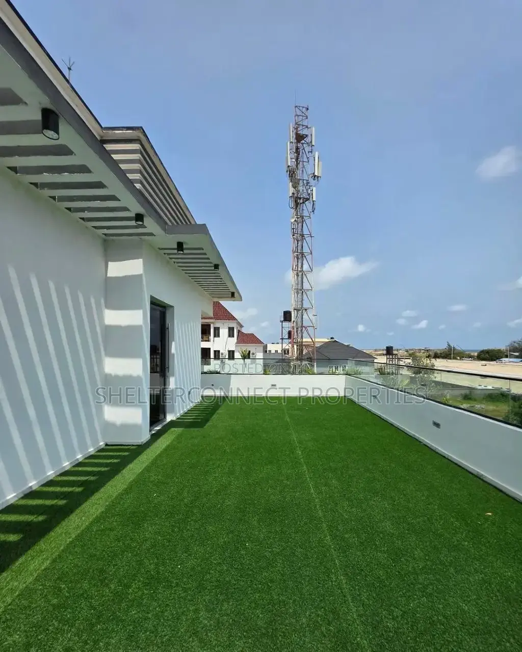 5bdrm Duplex in Ikate for sale